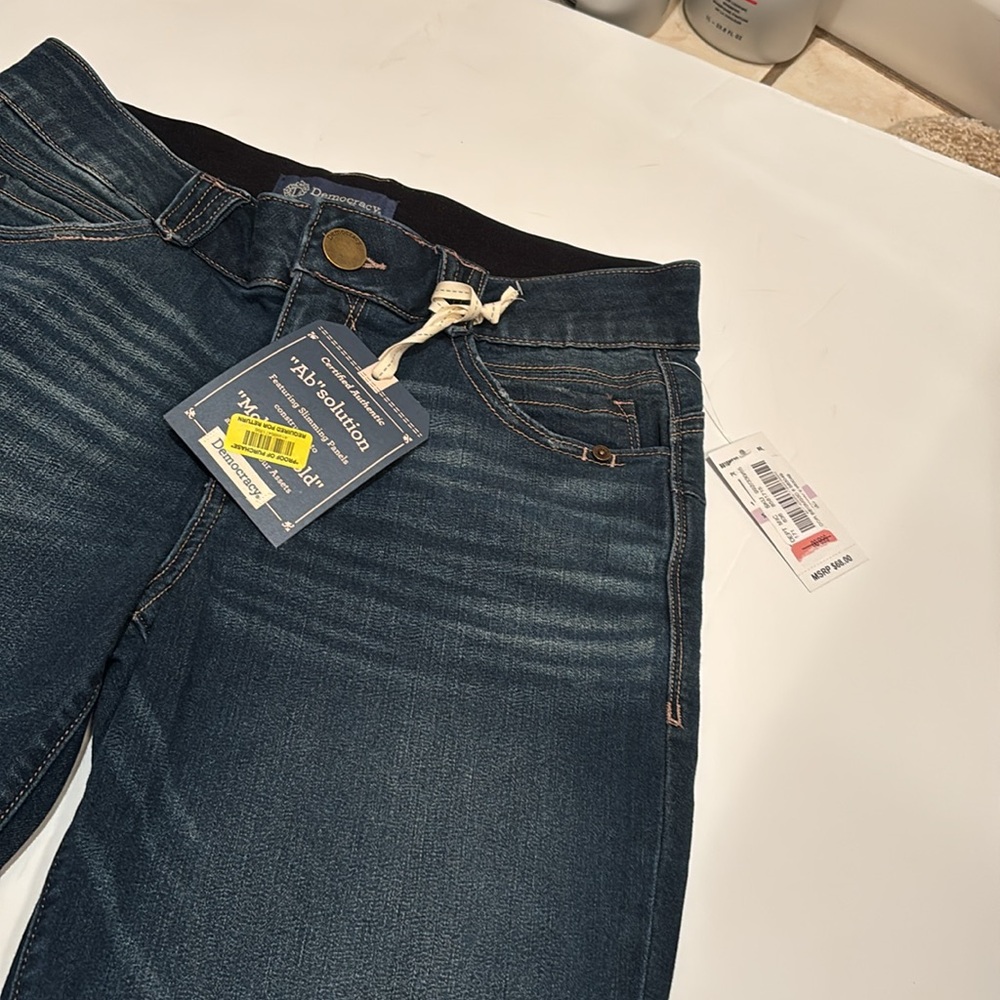 NWT Democracy Indigo Denim Shorts Bermuda crops  6 ab solution - Picture 4 of 12